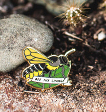 Load image into Gallery viewer, Leaf Cutter Bee Enamel Pin